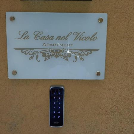 La Casa Nel Vicolo Appartement Giardini-Naxos Buitenkant foto