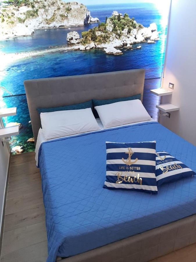 La Casa Nel Vicolo Appartement Giardini-Naxos Buitenkant foto