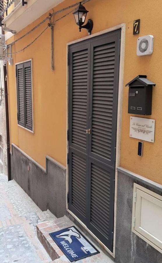 La Casa Nel Vicolo Appartement Giardini-Naxos Buitenkant foto