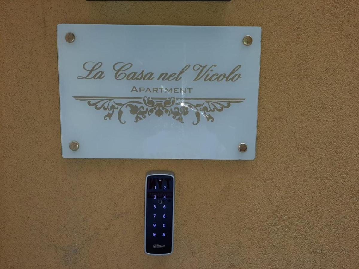 La Casa Nel Vicolo Appartement Giardini-Naxos Buitenkant foto